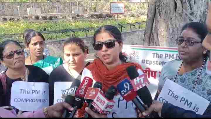 केंद्रीय मंत्री हरदीप सिंह पुरी यांच्या राजीनाम्याची मागणी; वर्ध्यात महिला काँग्रेसचे आंदोलन